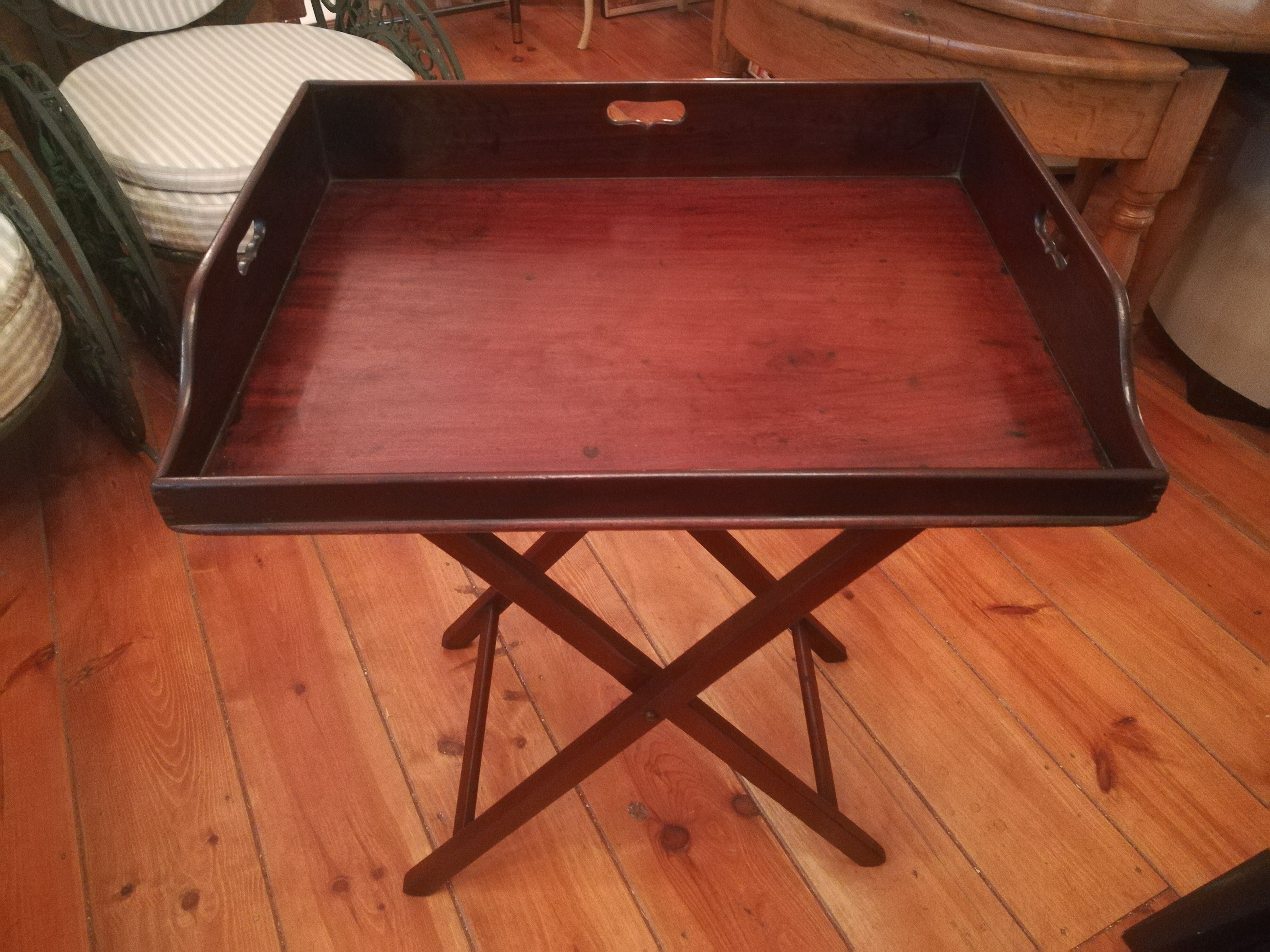 Mahogany butler folding table