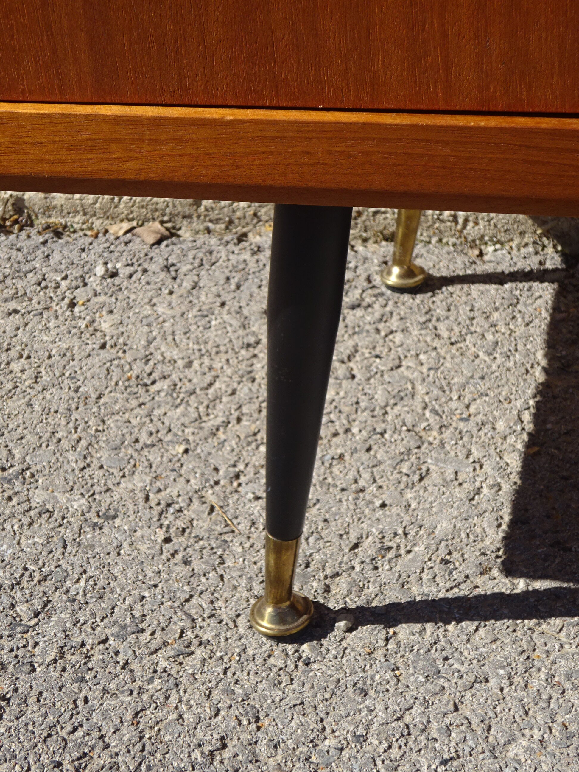 Office furniture in teak veneer, from the 60's