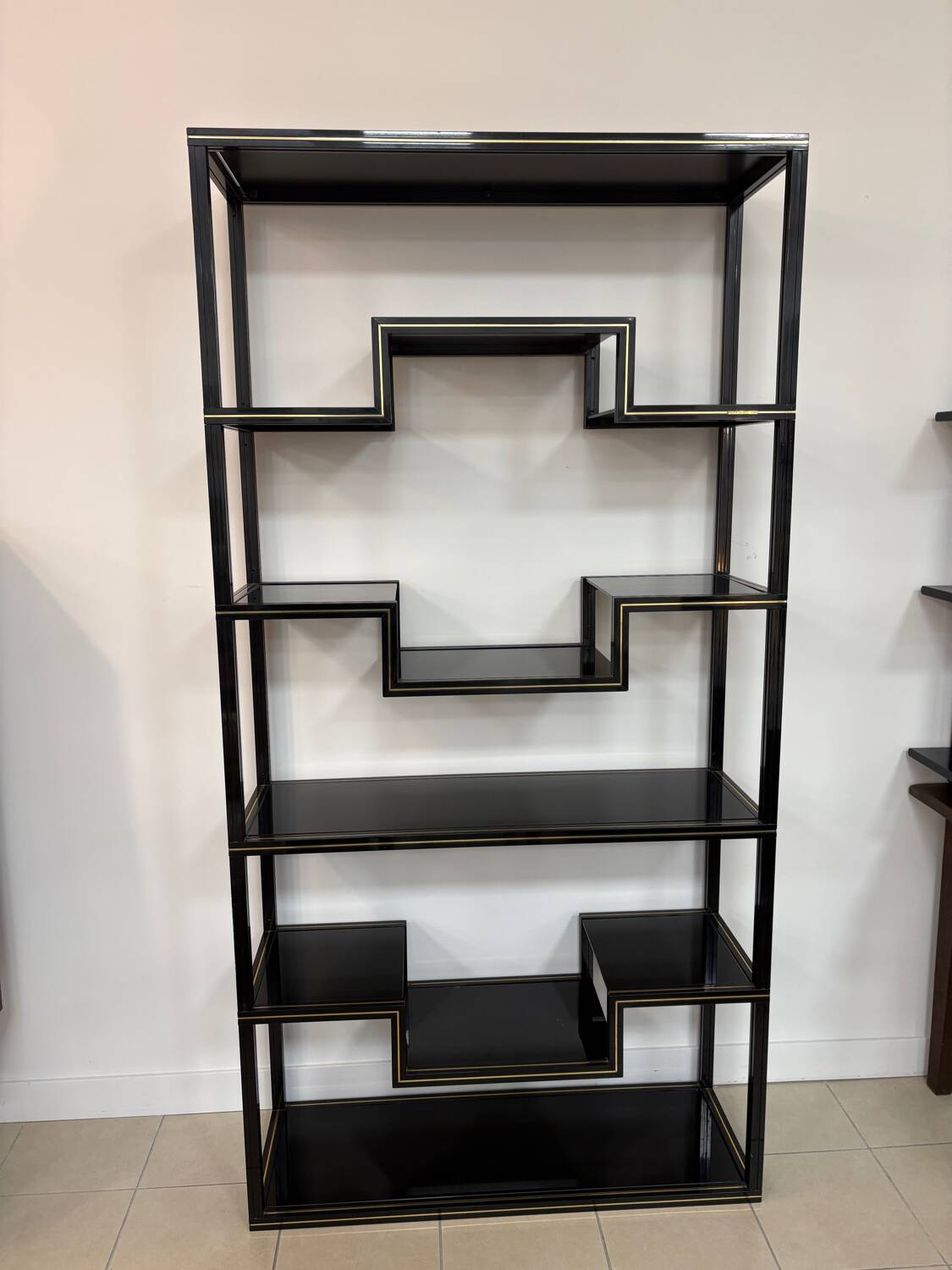 Pierre Vandel Paris shelf, black and gold, 1970s, France