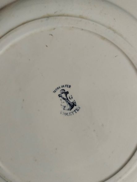 Ancien Plat de service Terre de Fer