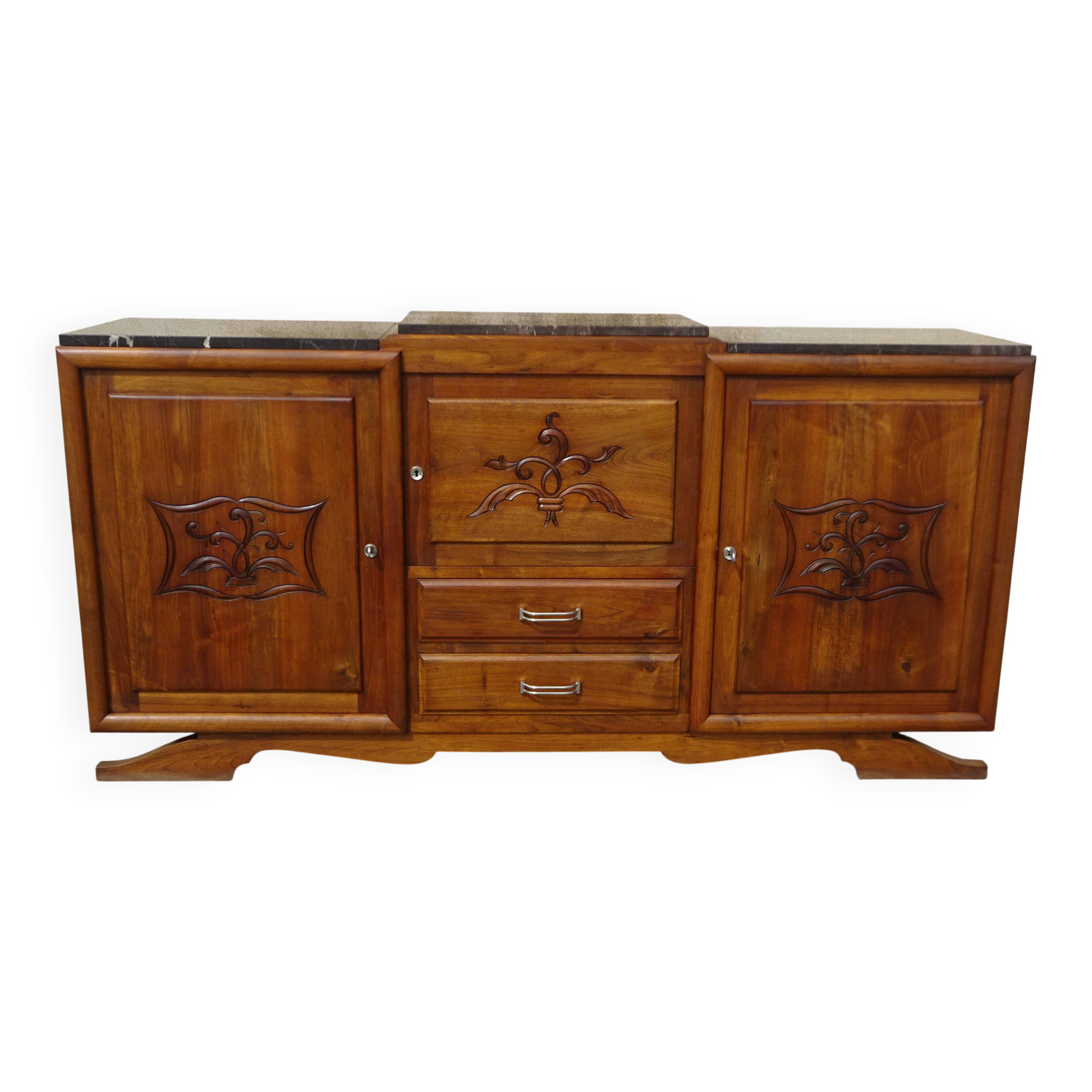 Large buffet en noyer massif, dessus en marbre noir