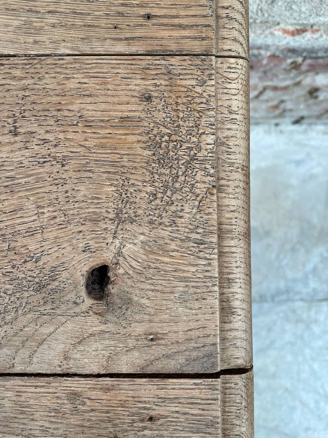 Commode en chêne blanchi avec 4 tiroirs
