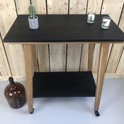 Service with oak wheels