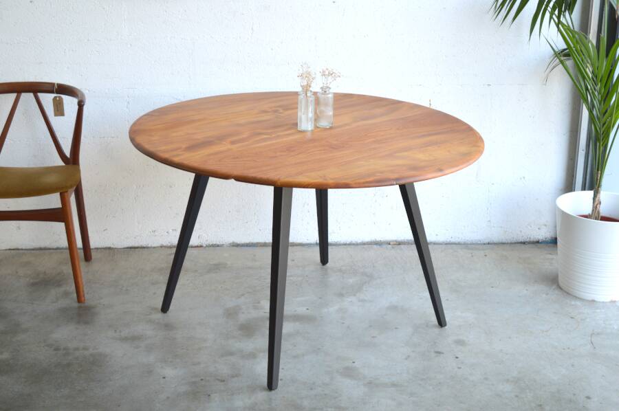 Ercol drop-leaf dining table * 125 cm