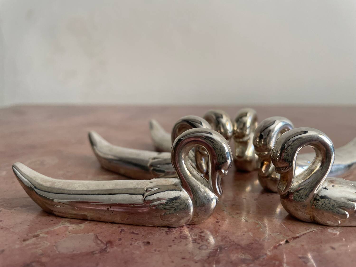 Set of 6 silver-plated swan knife rests