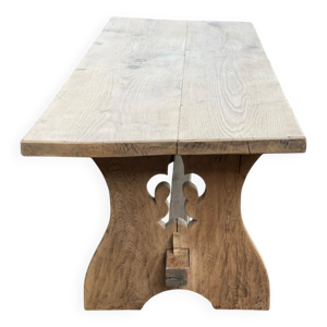 table de ferme monastère