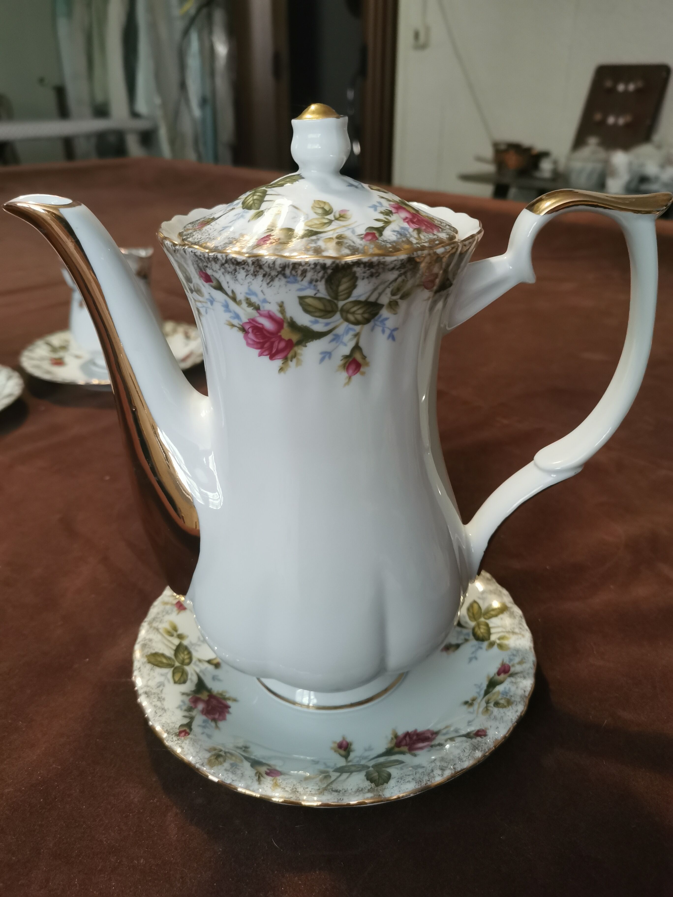 Vintage tea set in chodziez porcelain