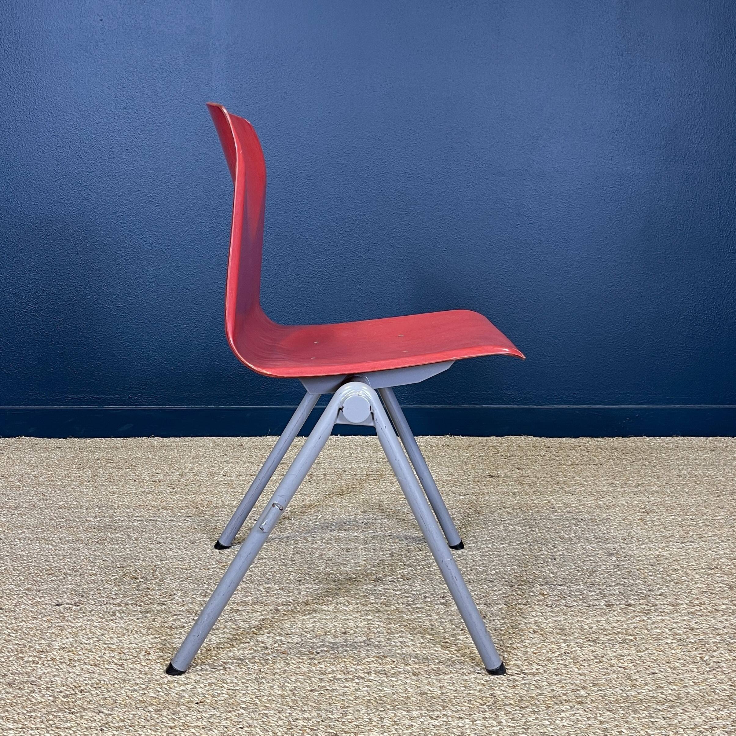 Set of 4 Galvanitas S30 raspberry red / gray steel chairs from the 70s