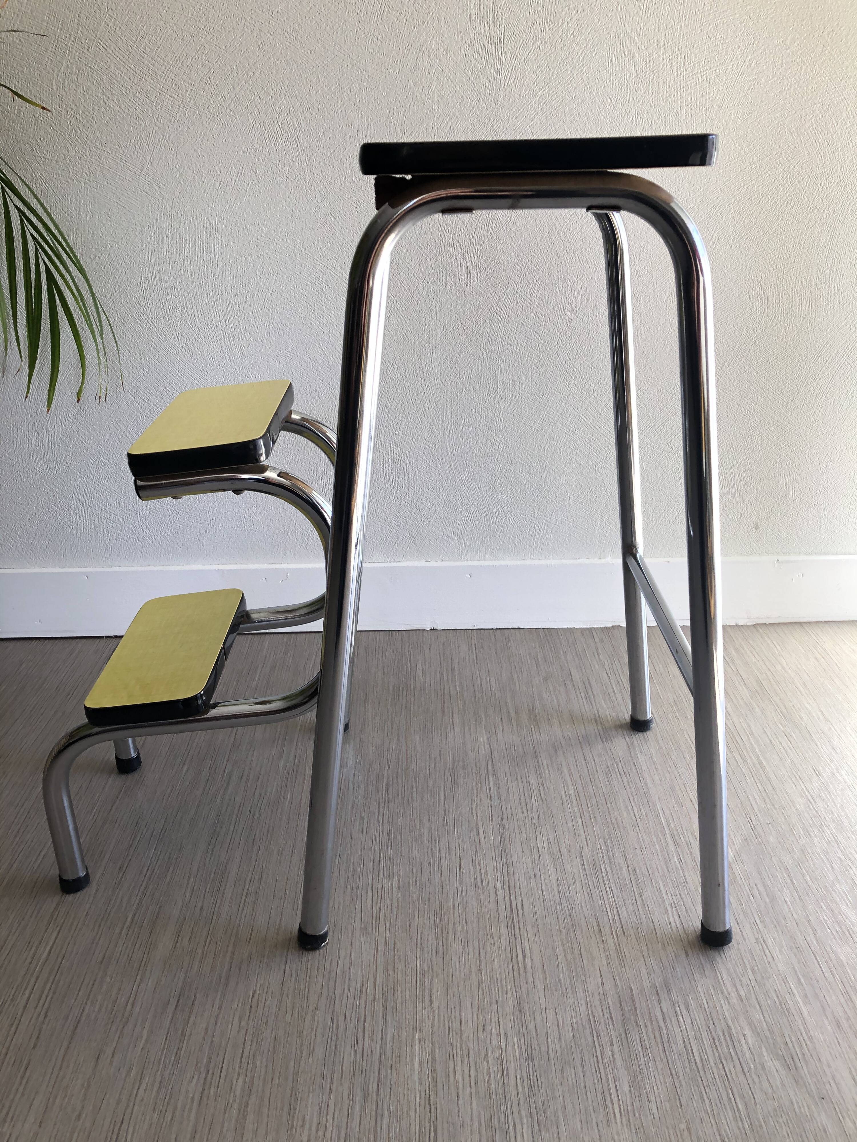 Yellow formica foot walk