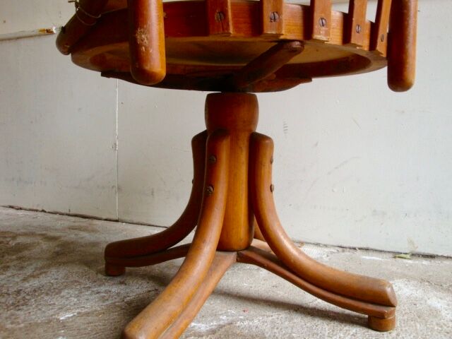 Armhair swivel "Thonet"