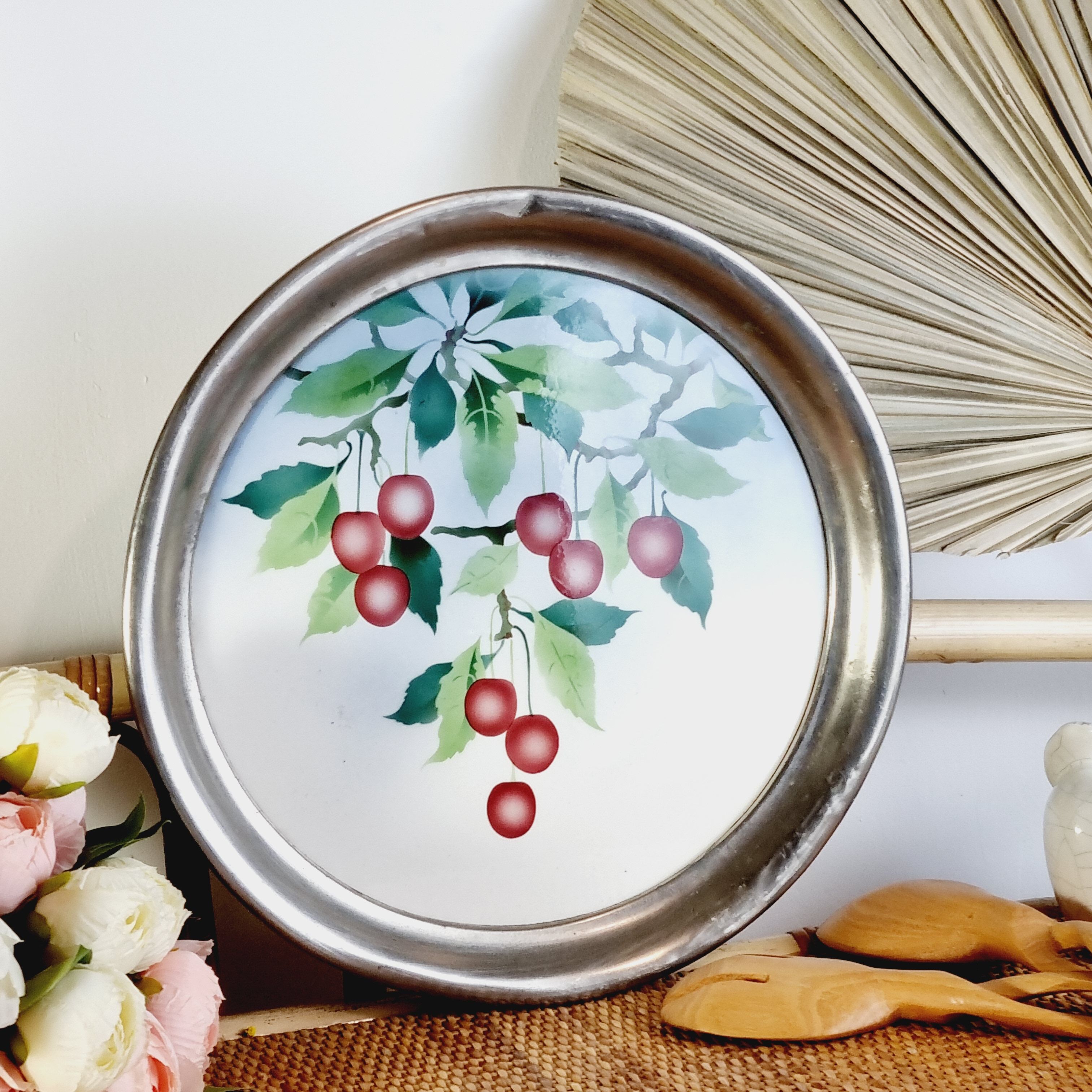 Metal and ceramic top 1930