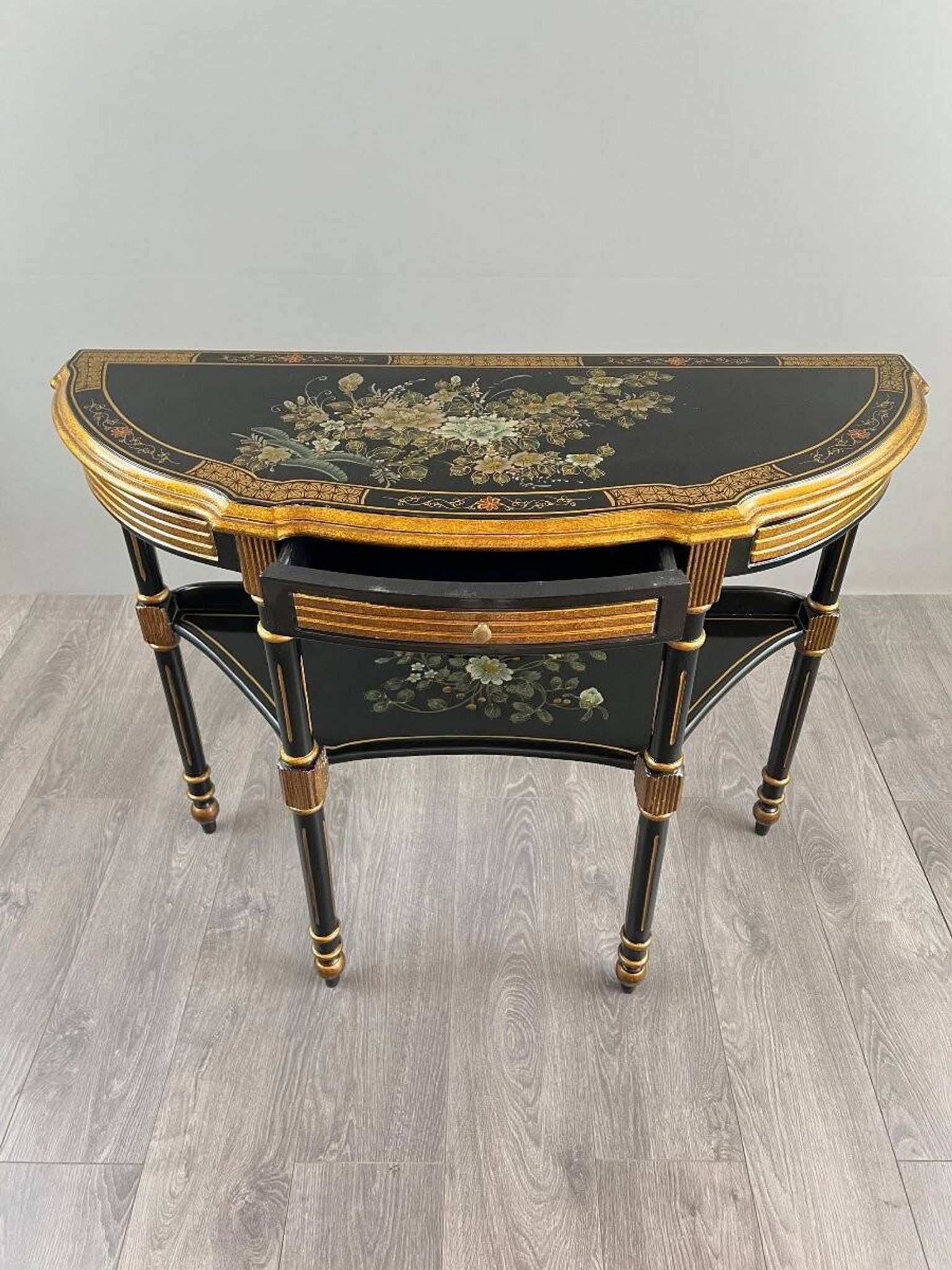 Console Demi-Lune Peinte et Dorée, Style Louis XVI, XXe Siècle