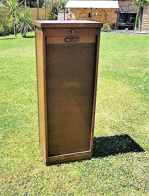 Curtain solid oak furniture