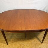 Mid-Century Retro Vintage Teak Oval Extending Dining Table by G Plan – Fres
