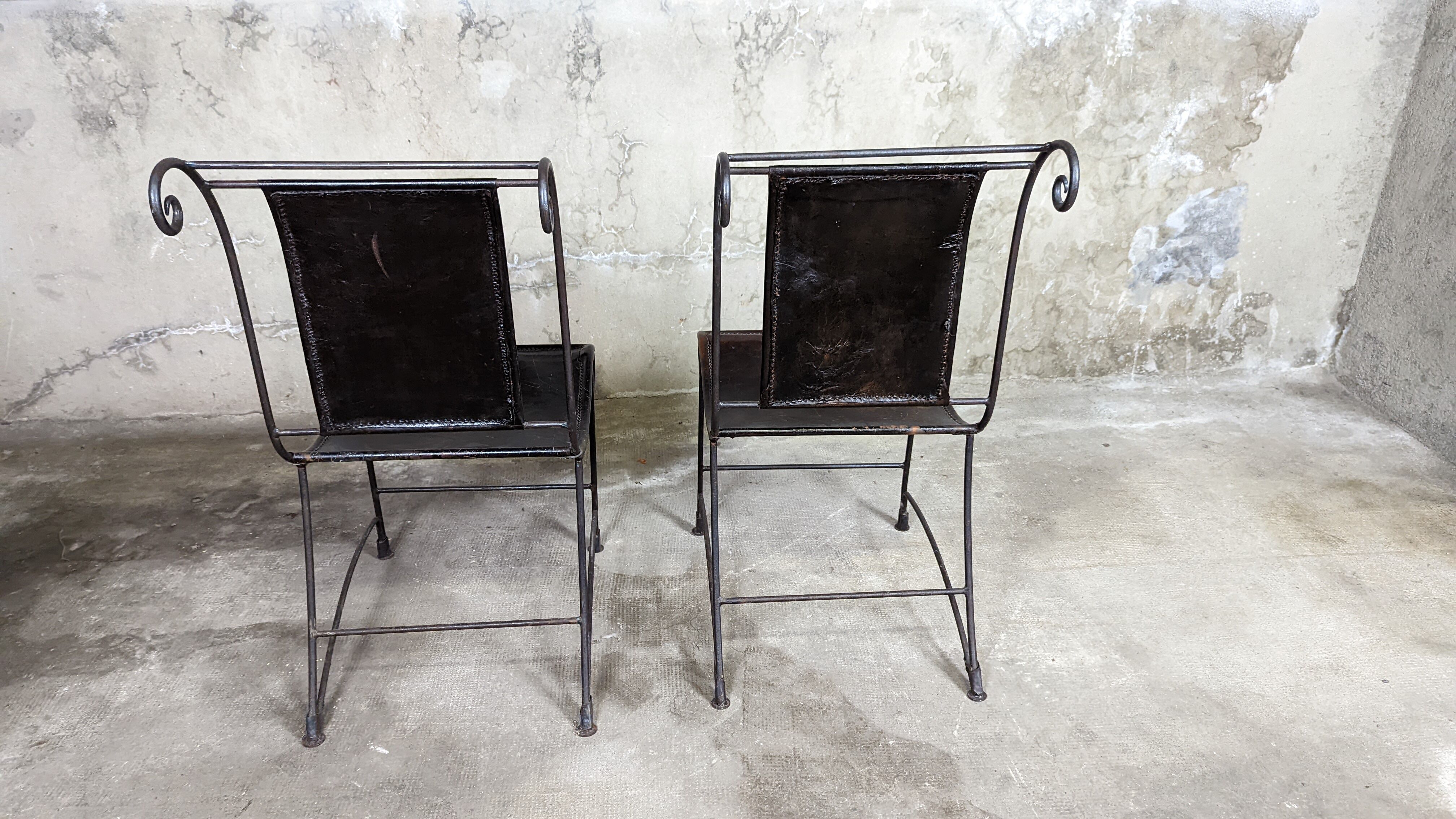 4 wrought iron armchairs