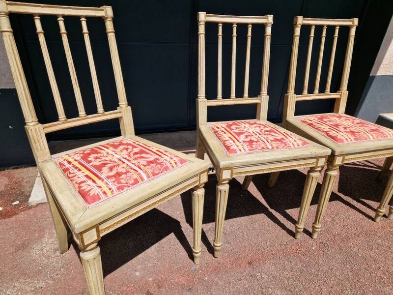 Set of 4 Louis XVI style chairs - In gray lacquered wood