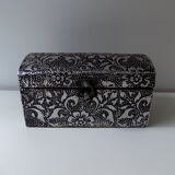 Silver metal jewelry box