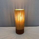 Beautiful cylindrical table lamp in wood and sisal, estimated 1960s-1970s