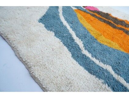 Colorful Berber carpet 258x149 cm