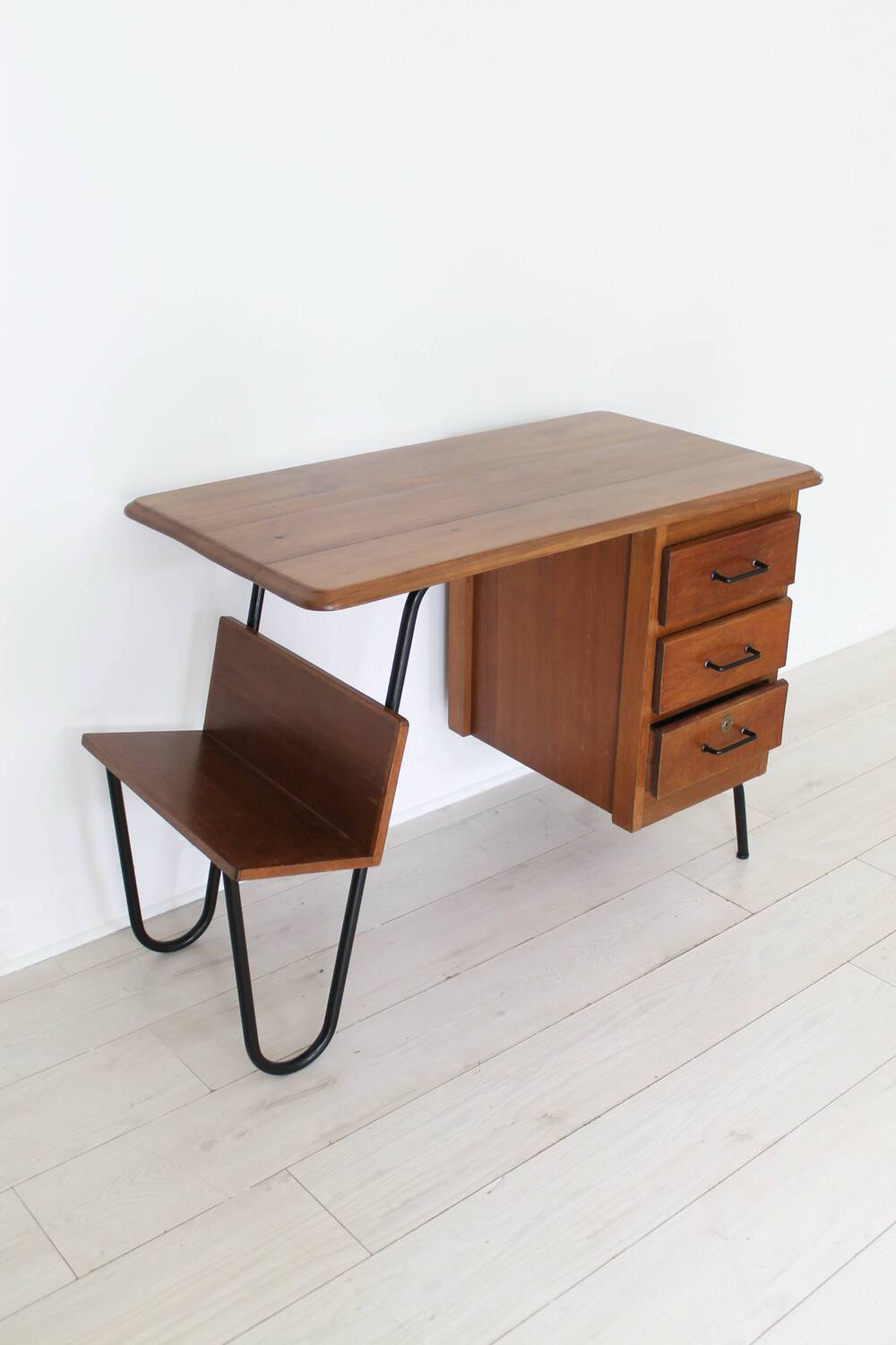 Jacques Hitier 1950 desk