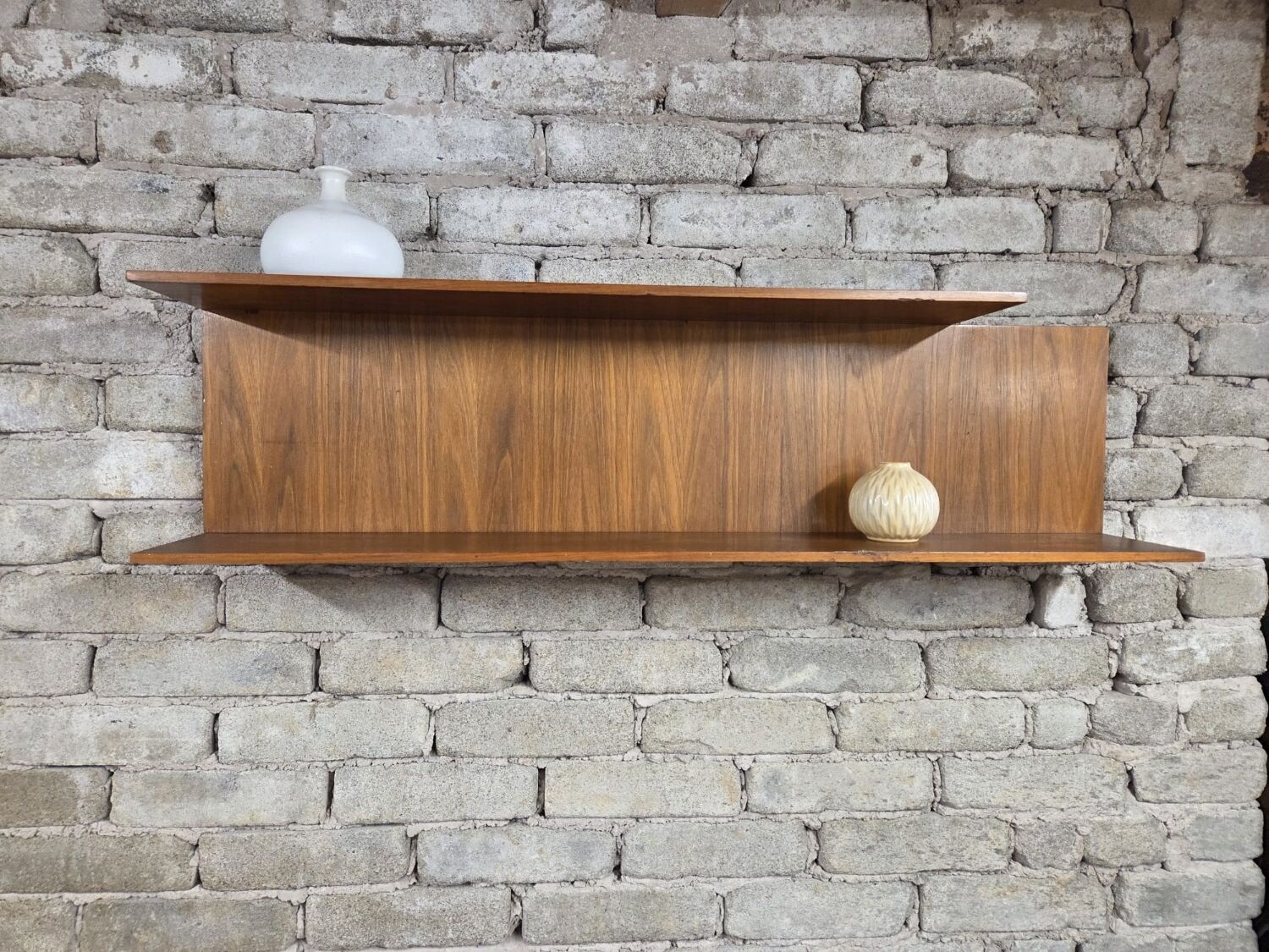 1960 wall shelf
