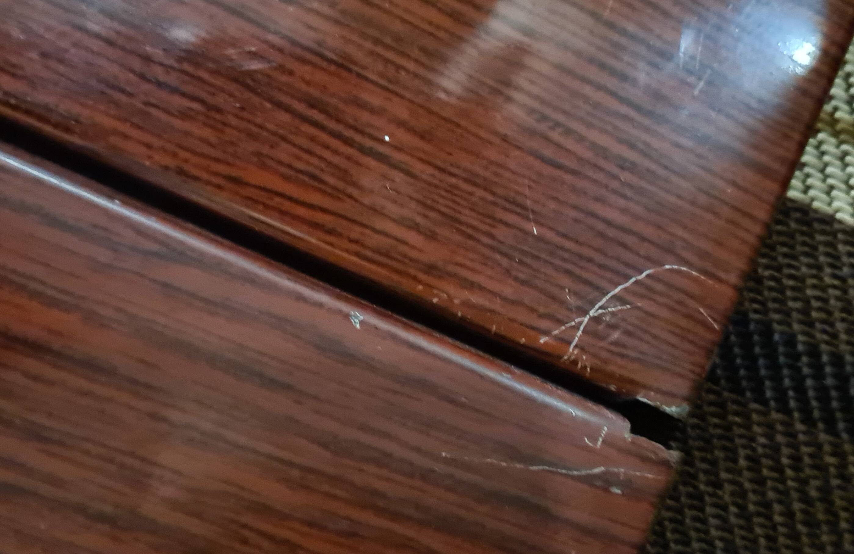 Vintage metal string shelves 5 shelves