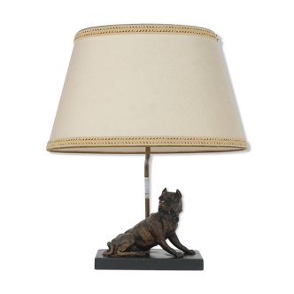 Lampe à décor d'un chien en bronze