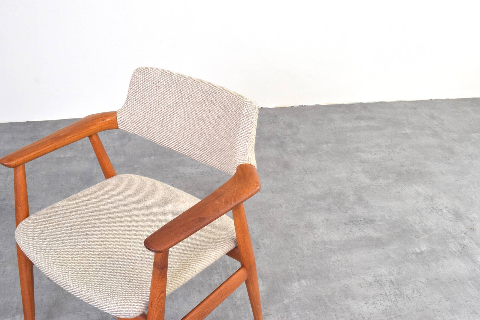 Mid-Century Danish Teak Chair by Svend Åge Eriksen for Glostrup, 1960s.