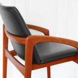 Fauteuil par Henning Kjærnulf pour Korup Stolefabrik