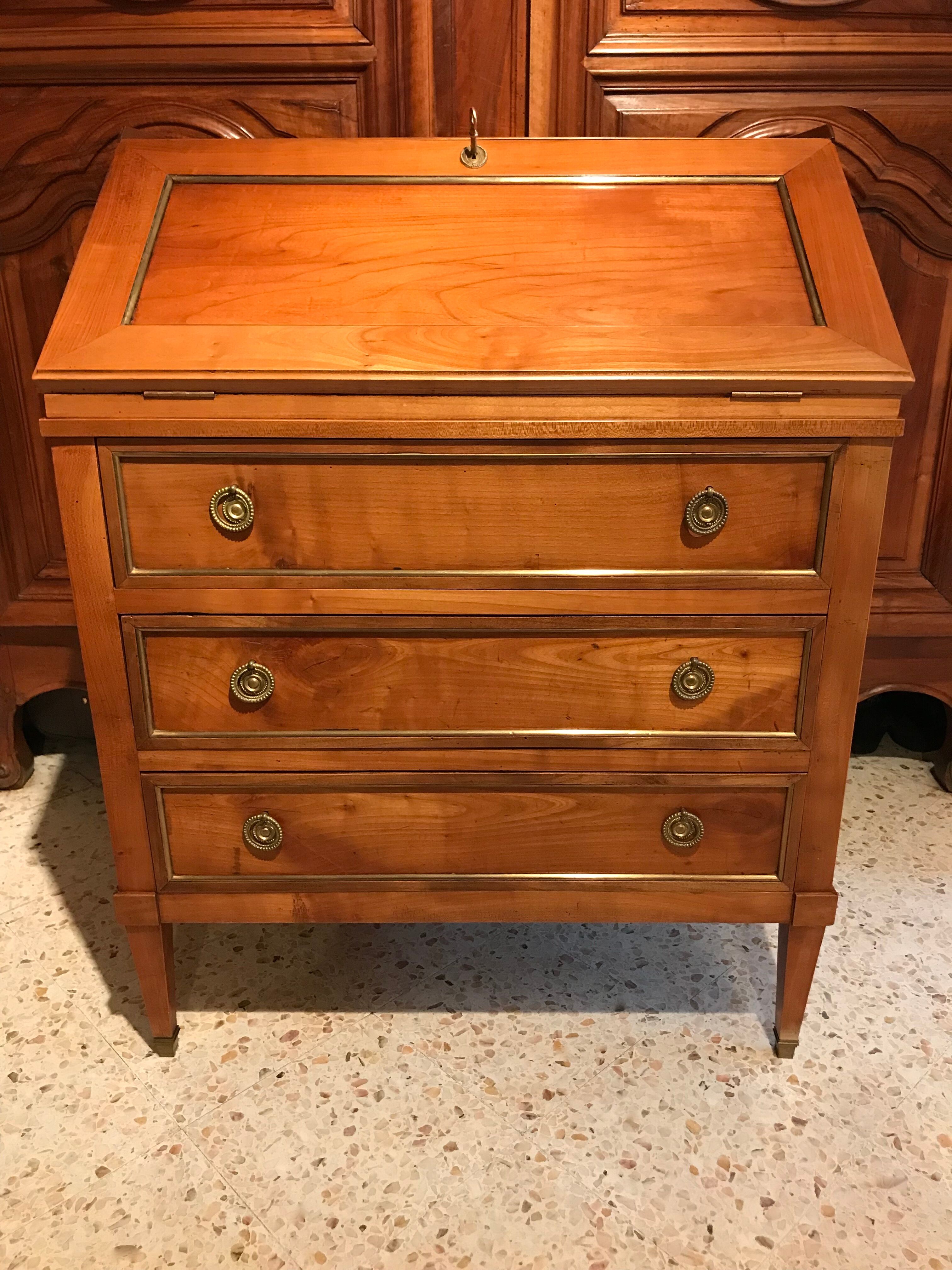Small secretary English donkey back office Madame 3 drawers