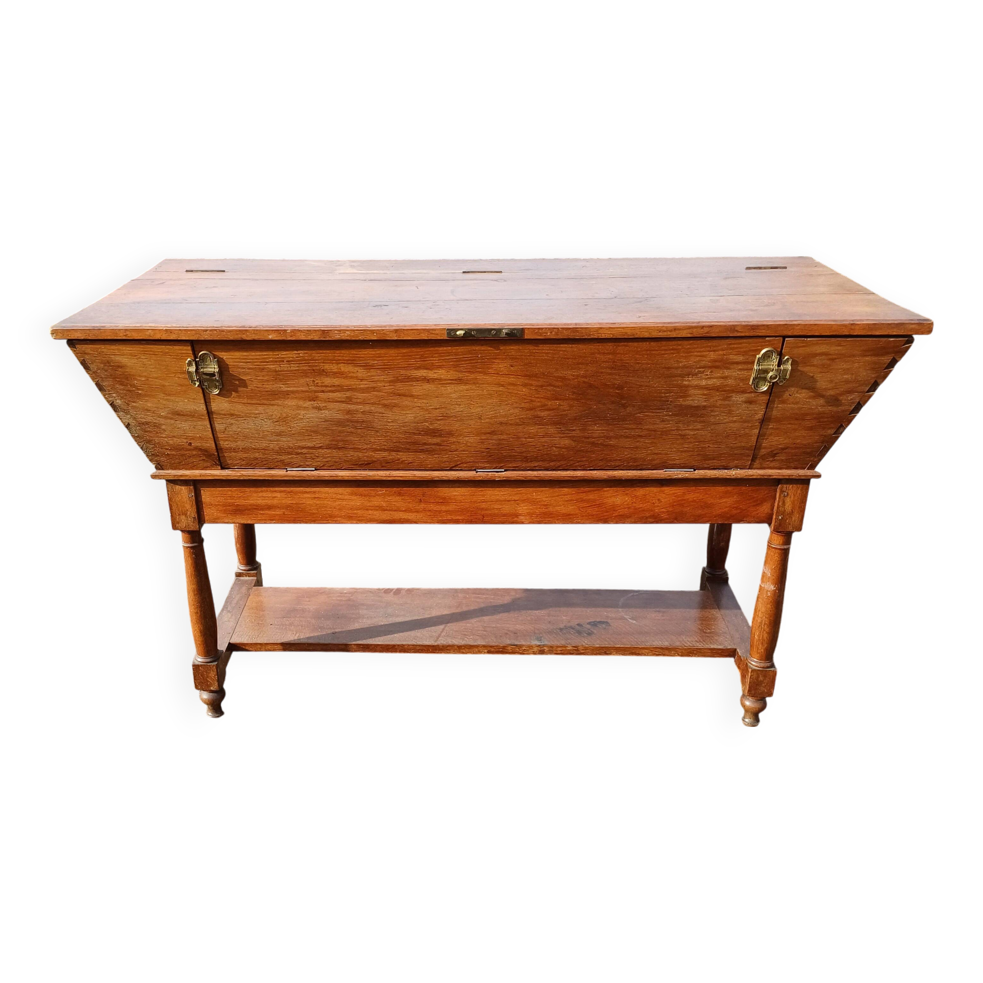 Provençal bread bin in oak 19th