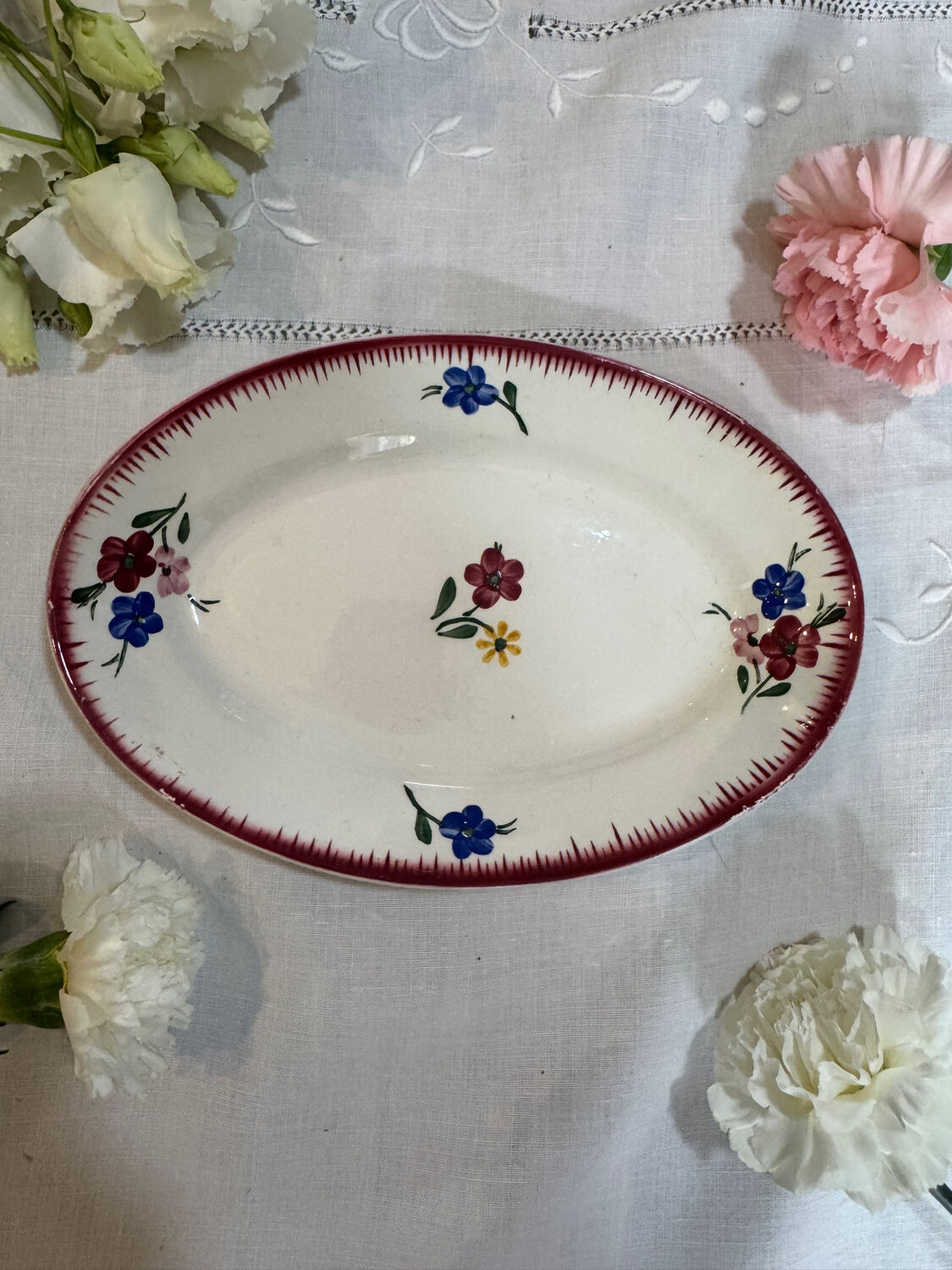 Ravier Sarreguemines floweret