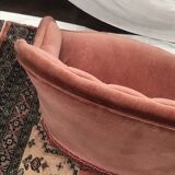Pale pink tufted back toad sofa