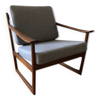 Danish FD130 armchair by Peter Hvidt & Orla Mølgaard-Nielsen for France & Søn, 1960