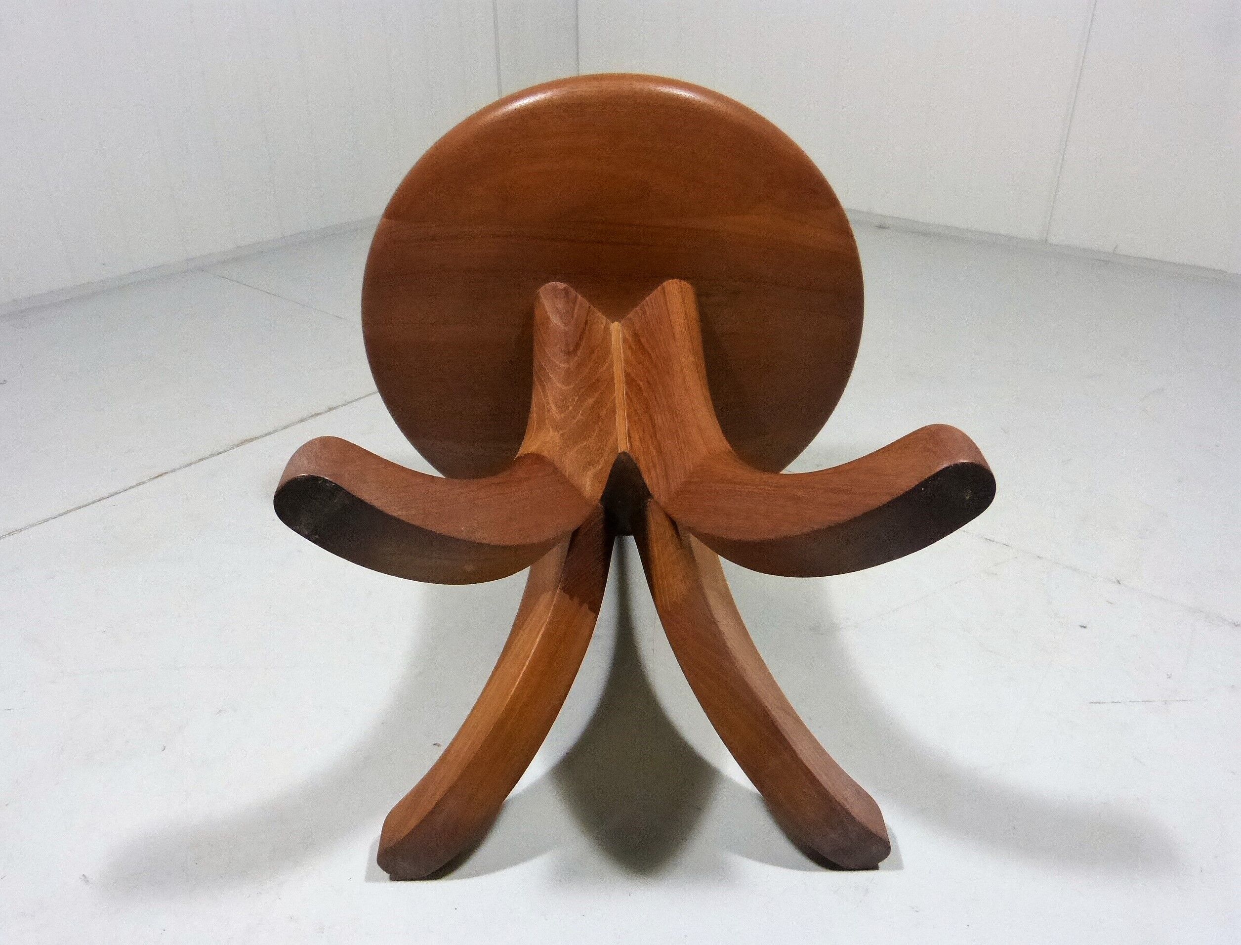 Tabouret en teck massif Dyrlund 1970-80's