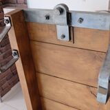 Industrial coffee table pallet on wheels