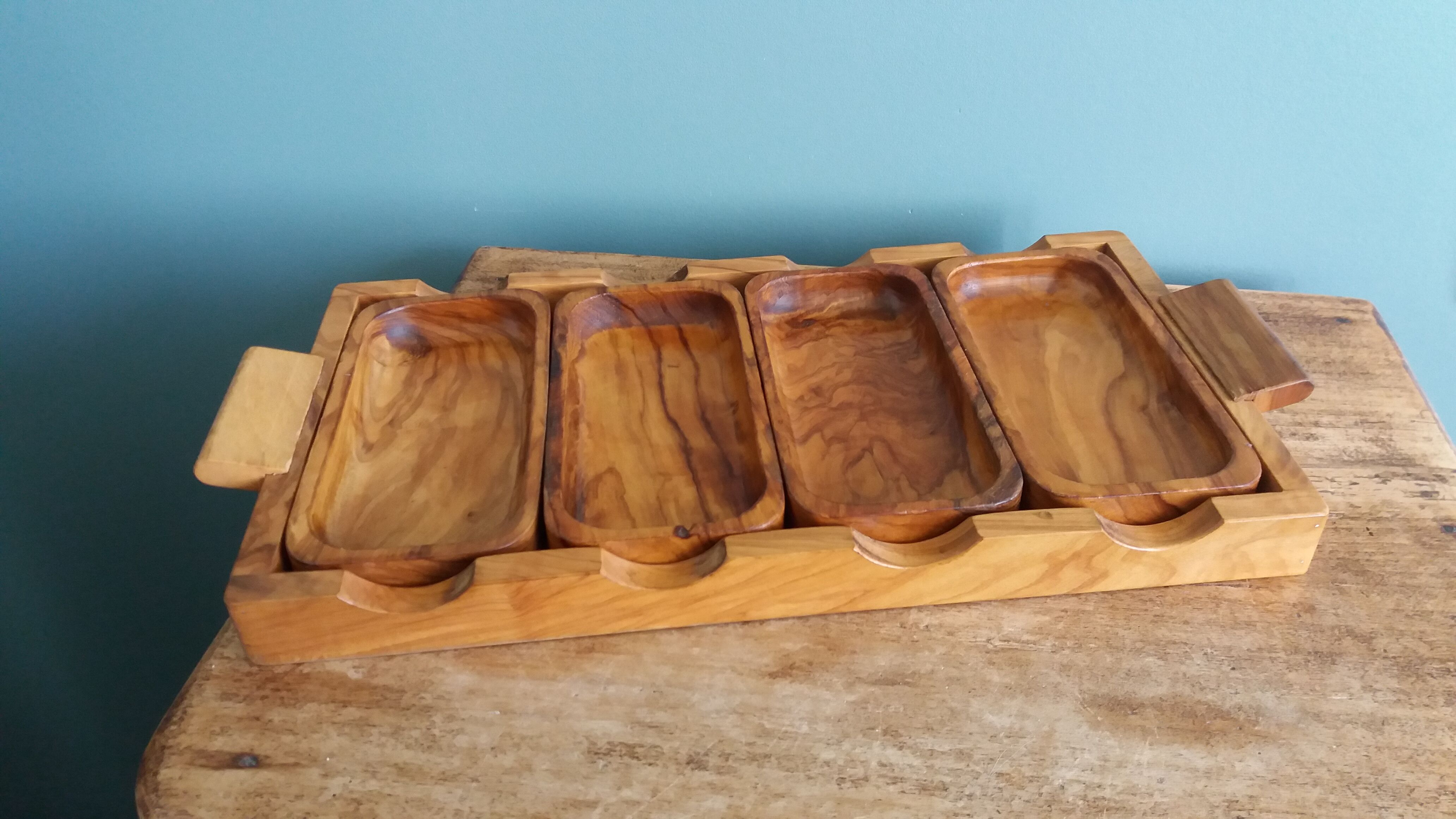 Olive wood aperitif platter and ramekins