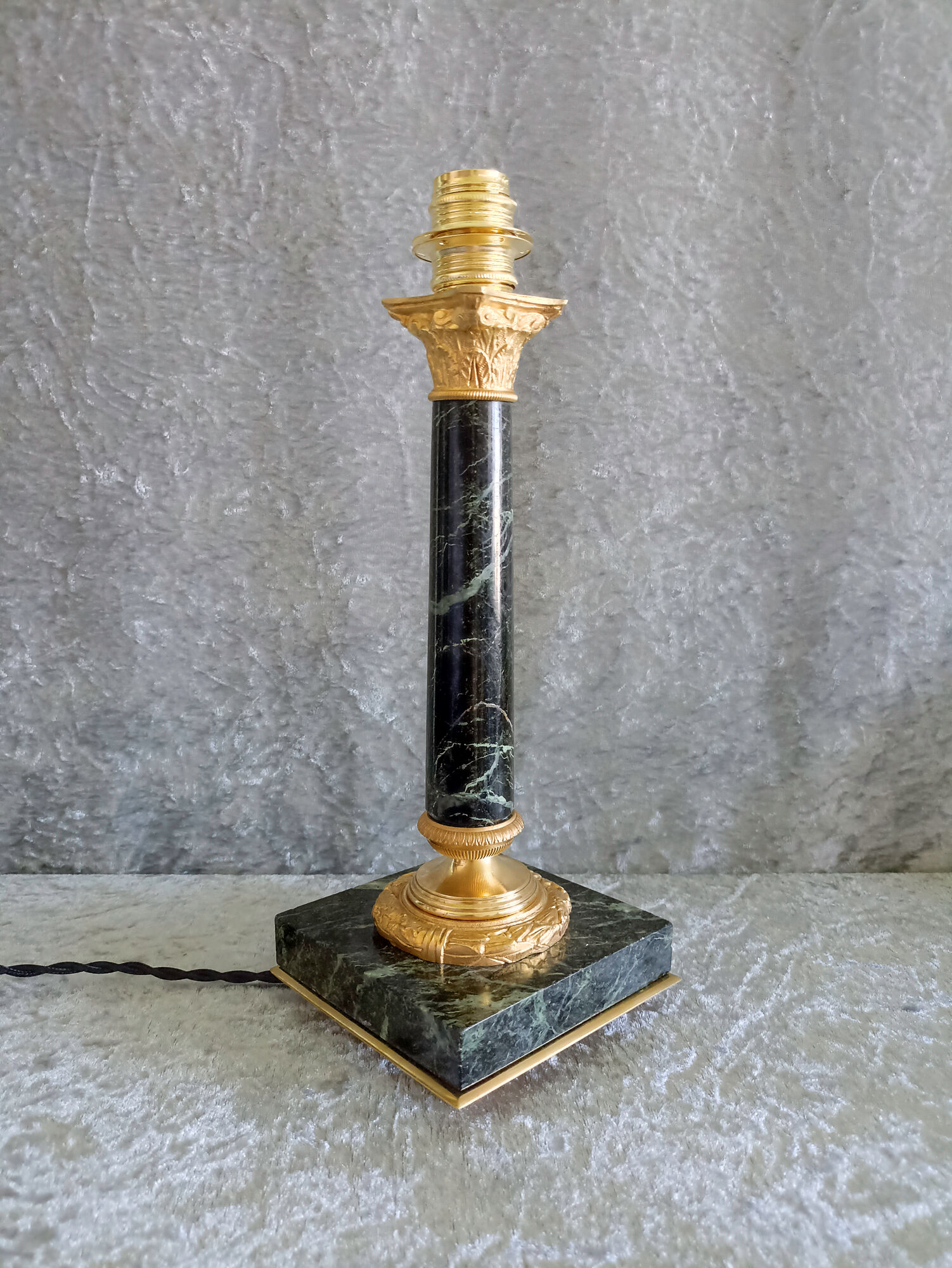 Empire style bedside lamp in bronze and green marble