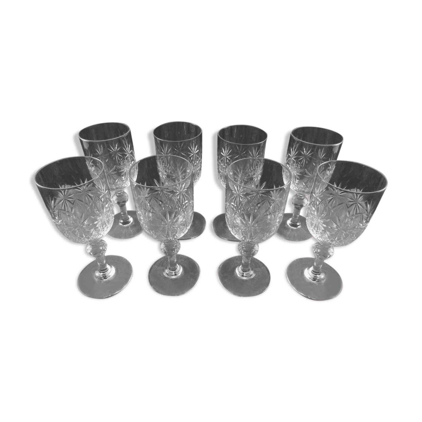Service de 8 verres à vin en cristal de Saint Louis ou Baccarat