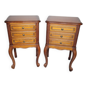 Paire de tables de chevet style Louis XV en merisier