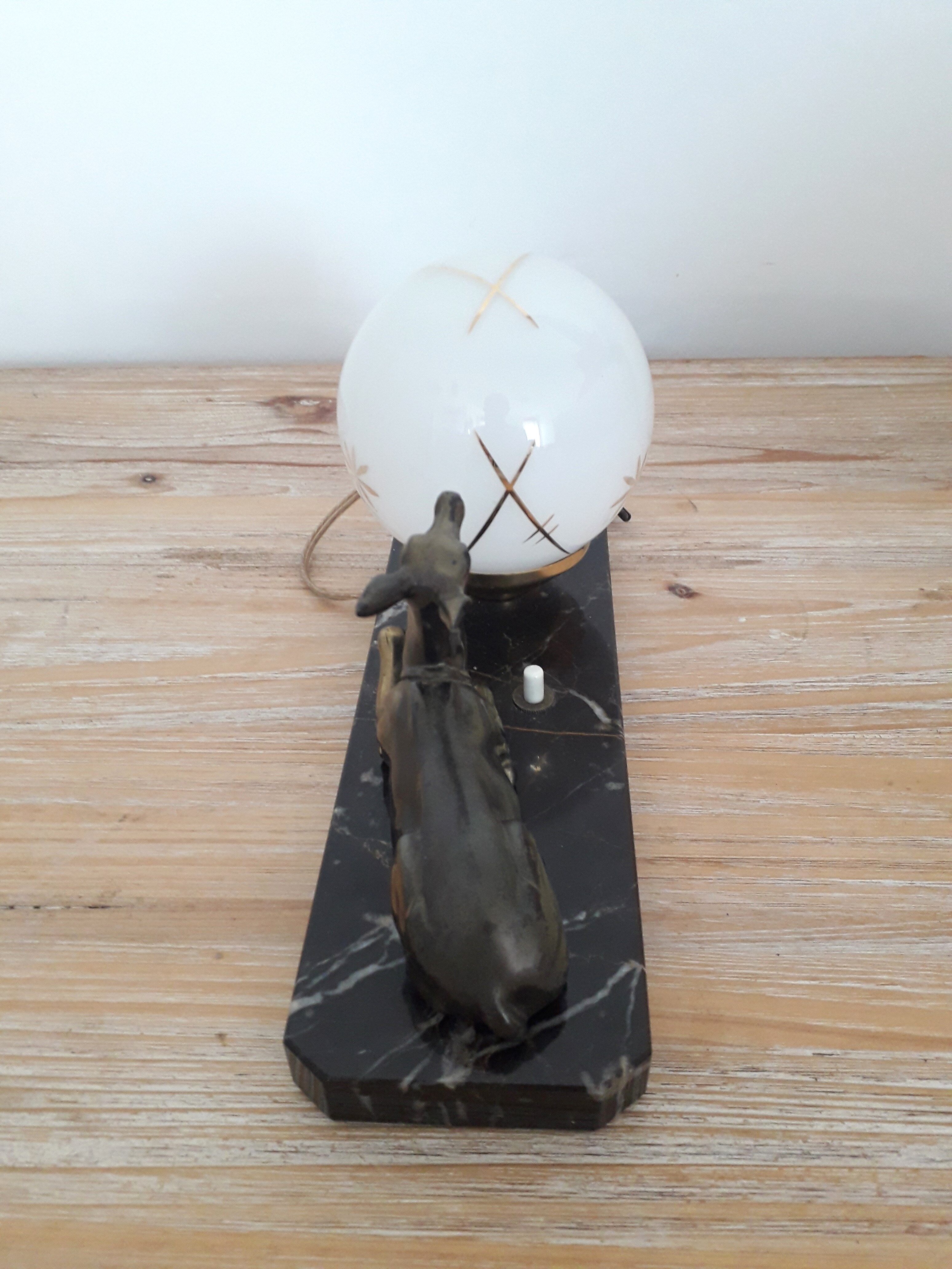 Old lamp art deco - doe in regulus on marble base - globe opaline glass - 1940