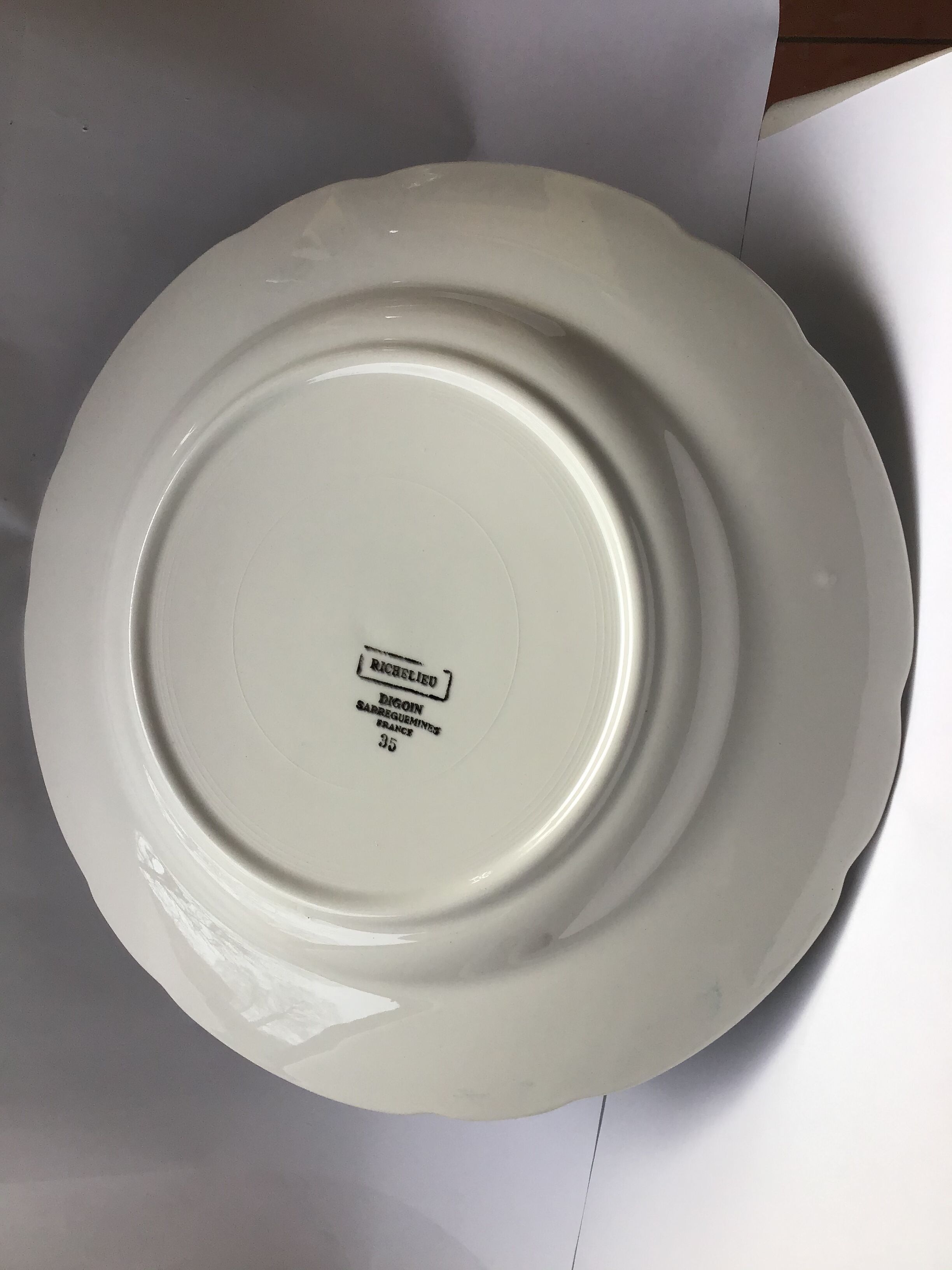 Digoin Richelieu dish festooned blue edge