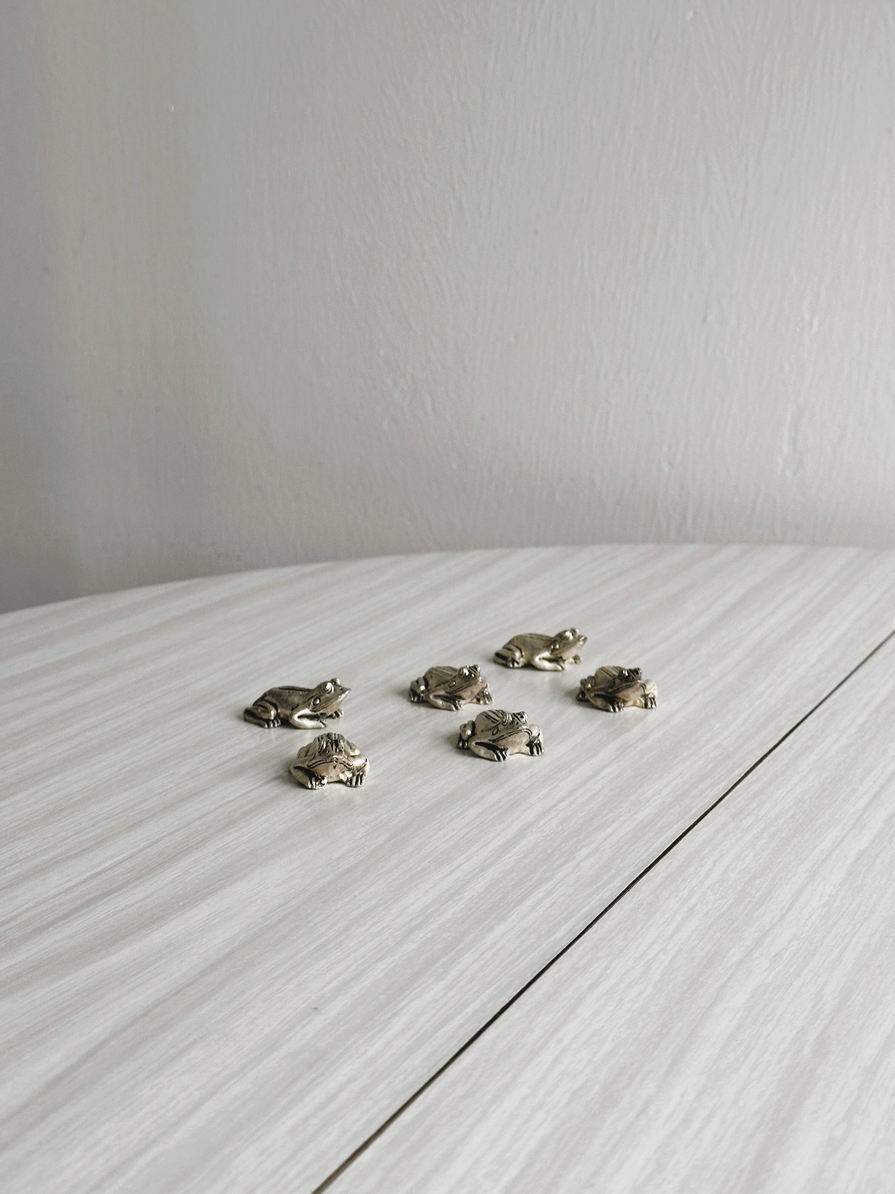 Lot de 6 porte-couteaux grenouilles en métal
