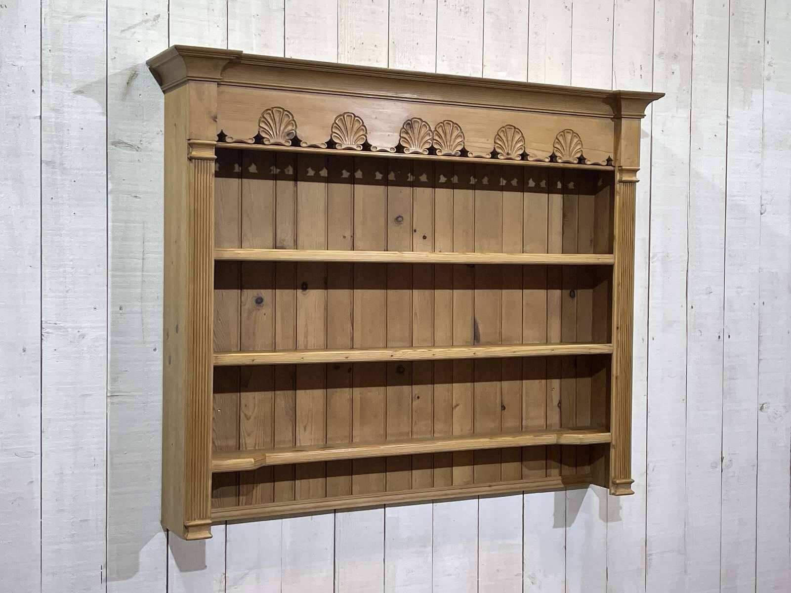 English fir dresser top from the 1980s