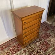 Tall chest of drawers with 6 drawers