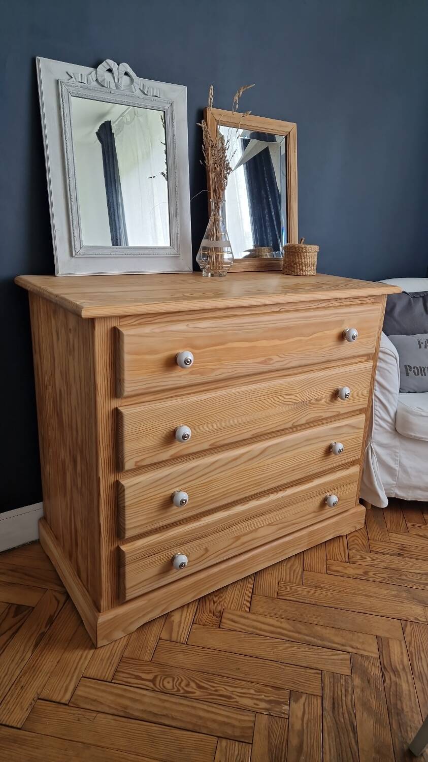 4 drawer chest of drawers