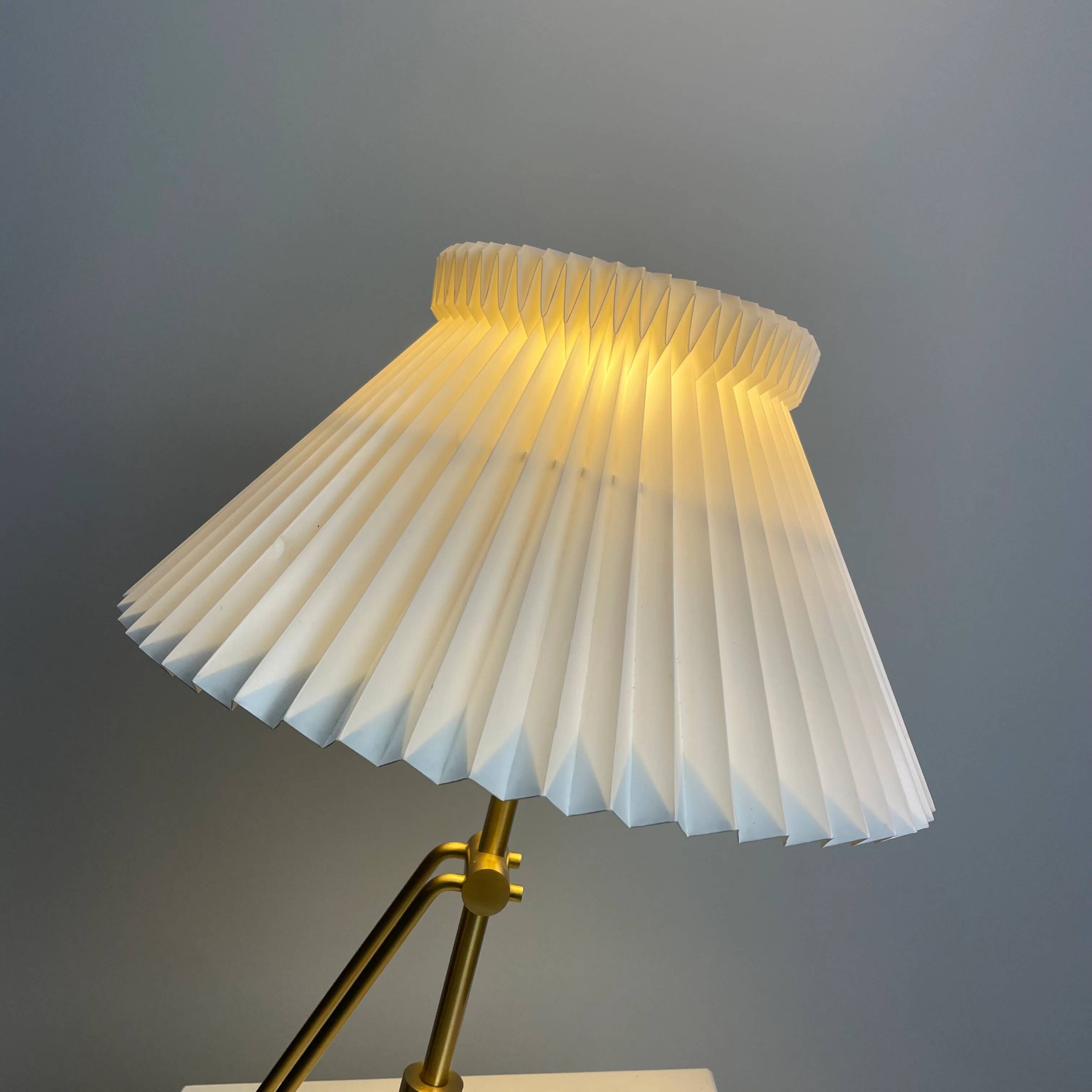 Table lamp Le Klint model 305 by Christian Hvidt 1970