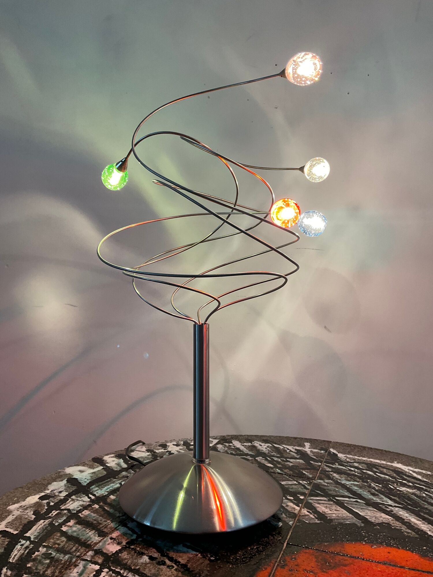 Design lamp of the 80s in brushed aluminum and glass paste