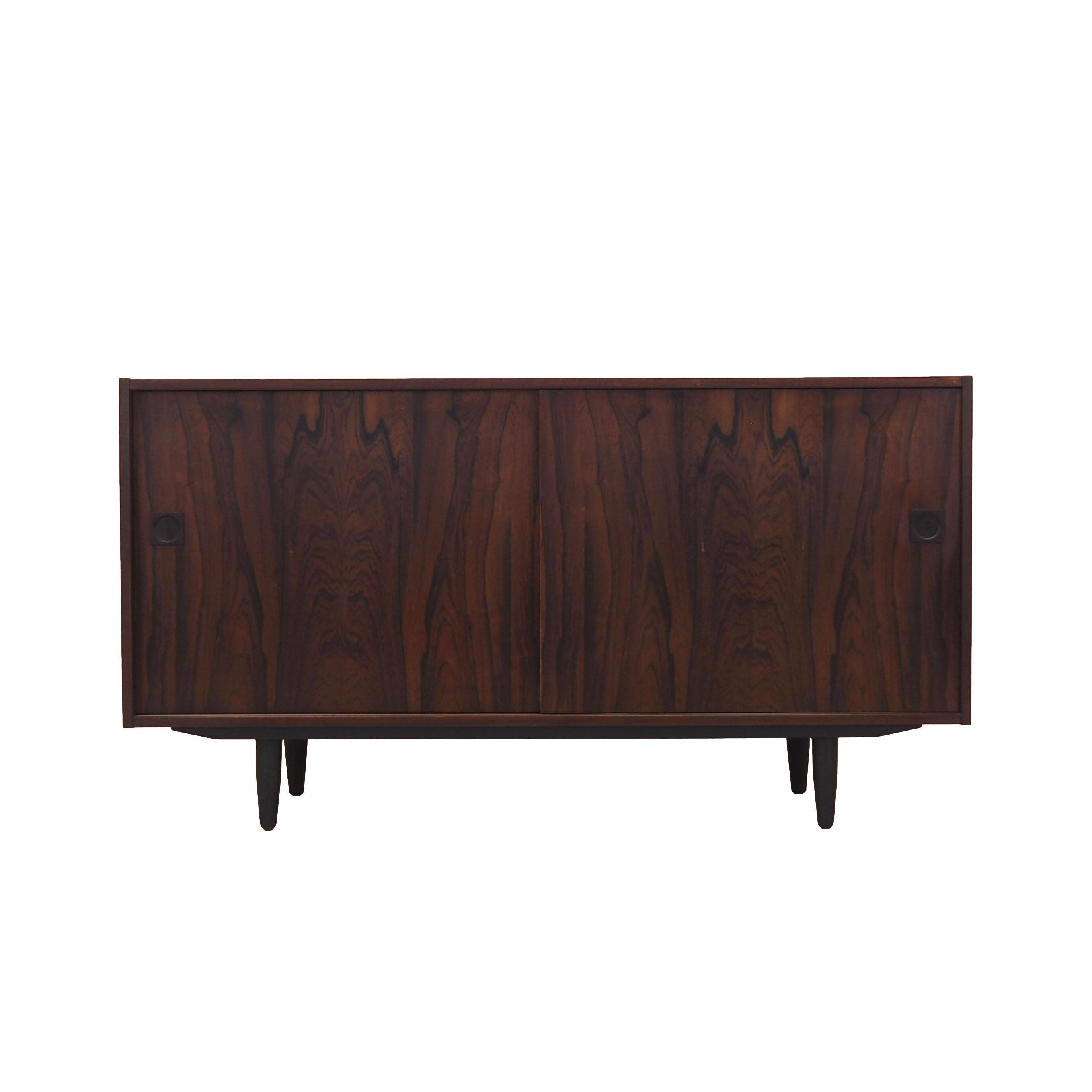 Rosewood cabinet, Danish design, 1970s, manufacturer: Farsø Møbelfabrik