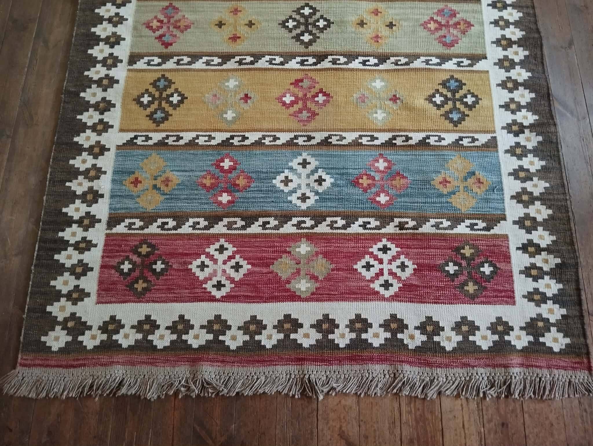 Handmade Indo Qashqaï rug 240x170cm